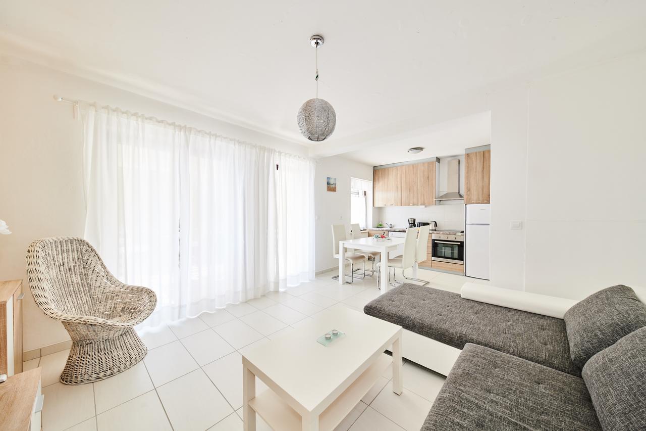 אומאג Apartments Gvarda מראה חיצוני תמונה