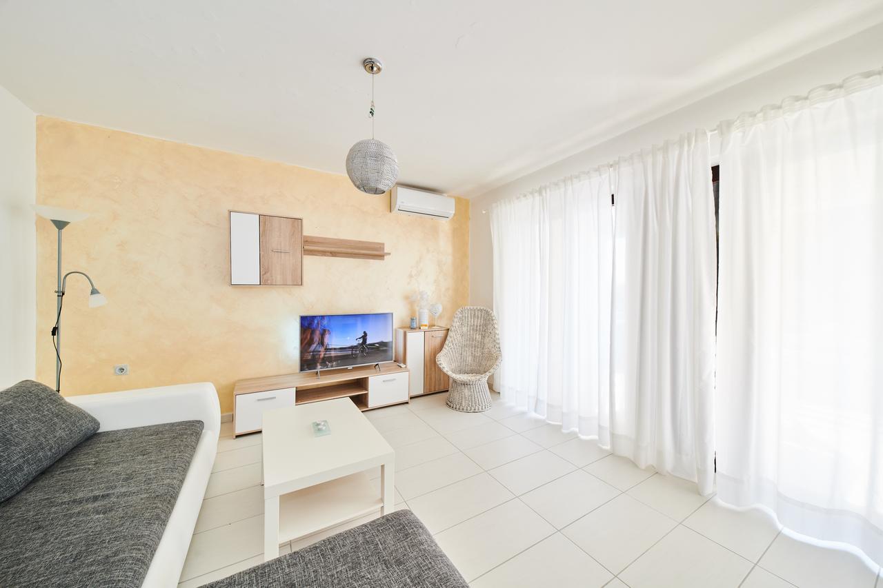 אומאג Apartments Gvarda מראה חיצוני תמונה